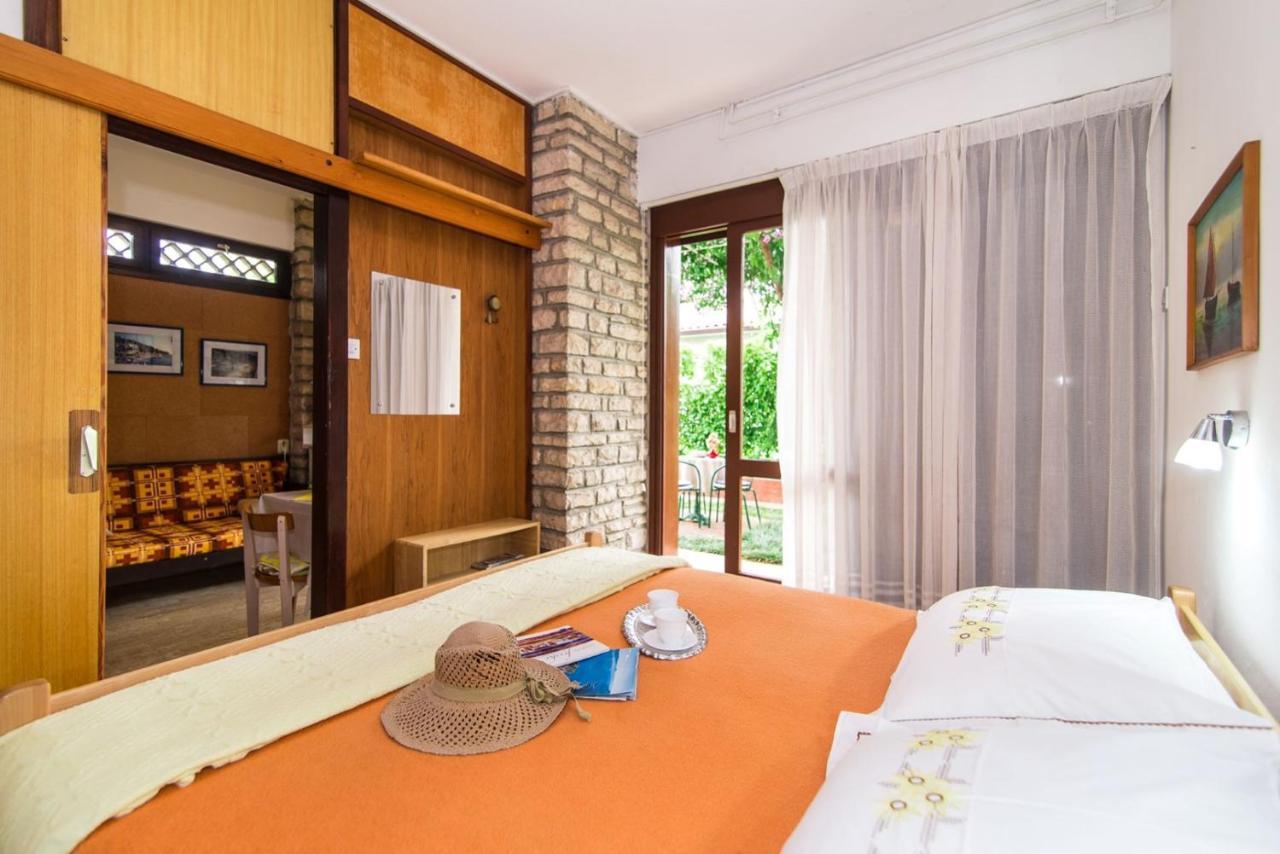 Apartments Ljerka 拉巴克 外观 照片