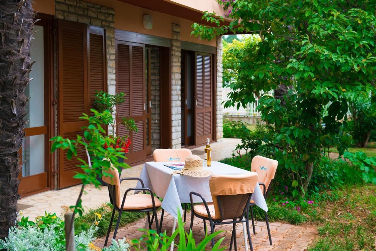 Apartments Ljerka 拉巴克 外观 照片